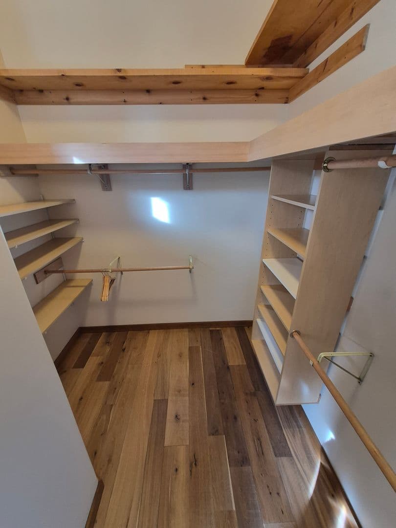 Bend Apartment: 1685 NW 4th Street