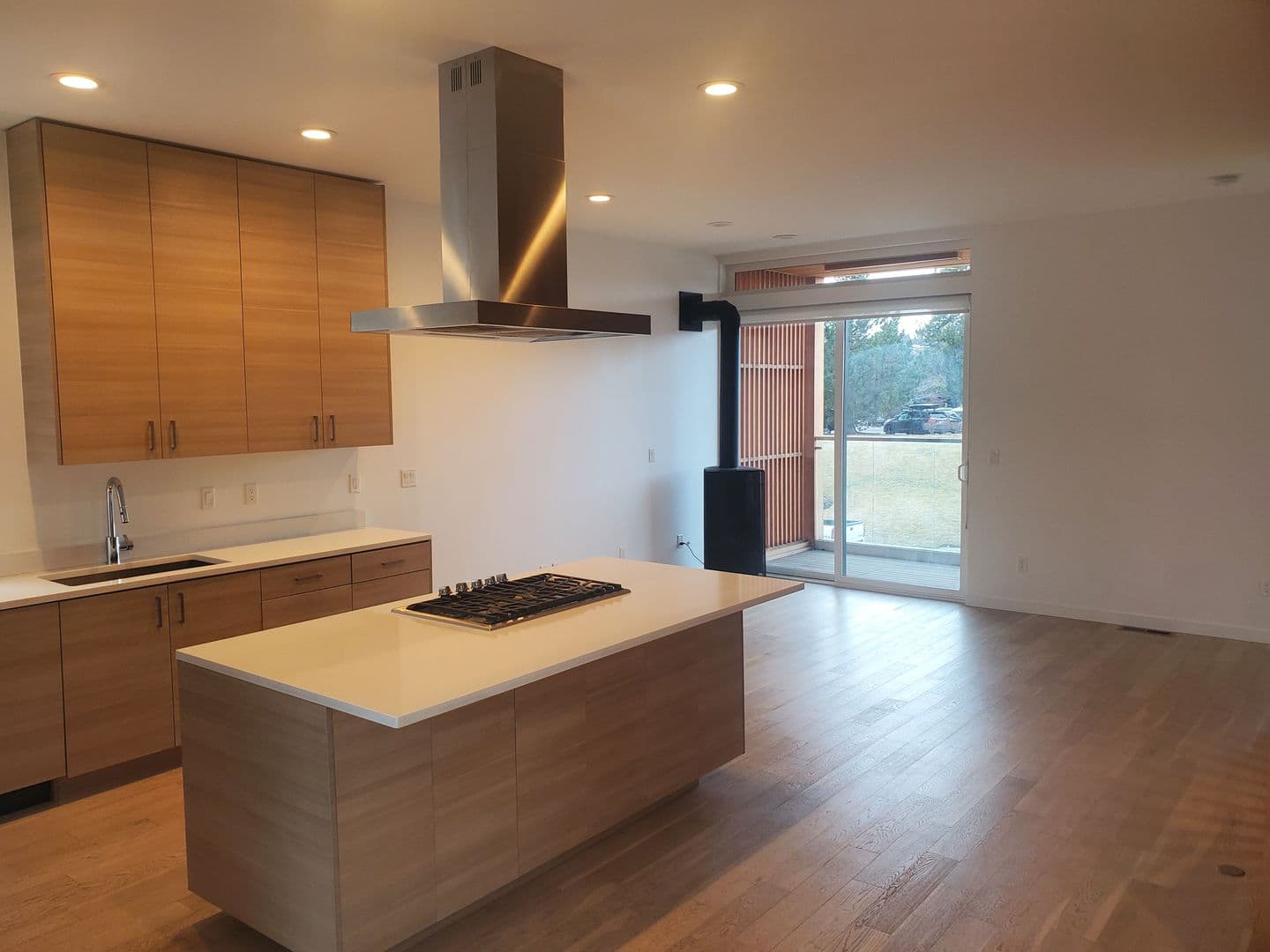 Bend Townhome: 55 SW Wall Street Unit 16