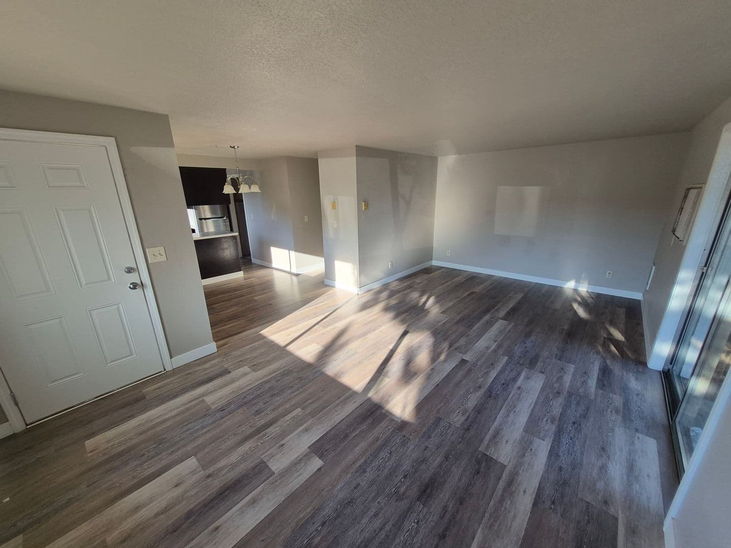 Redmond Apartment: 1841-1843 SW Canal Blvd