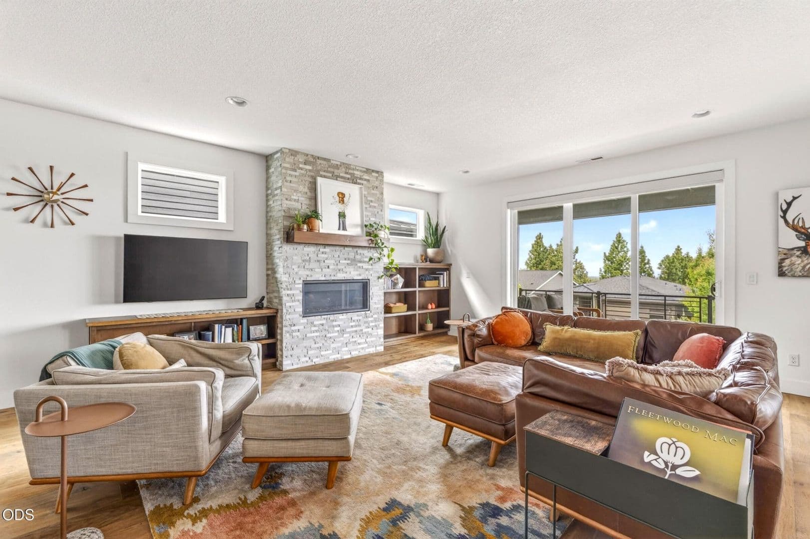Bend House: 2543 NW Marken Street
