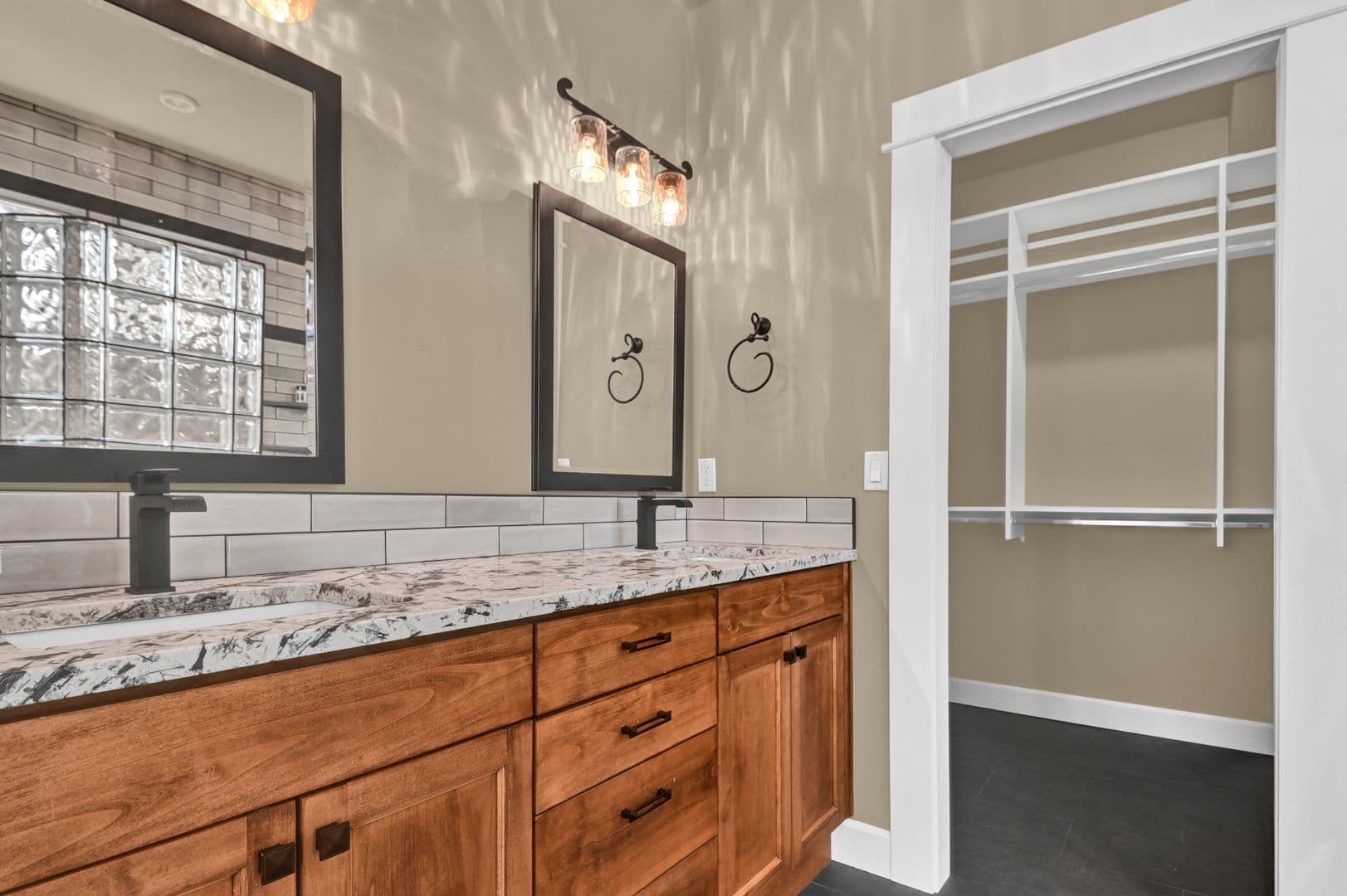Bend House: 2095 NW Cascade View Dr.