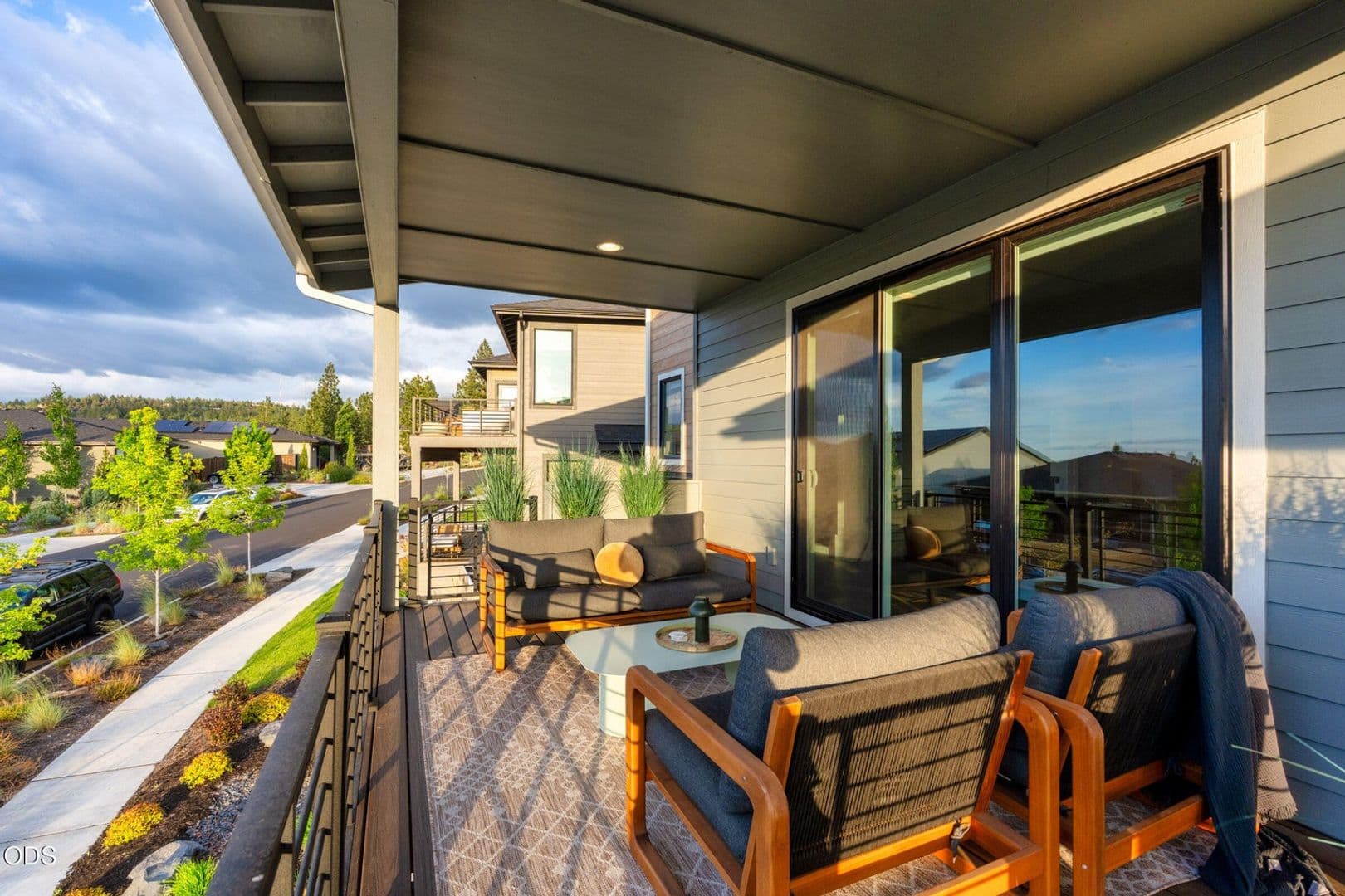 Bend House: 2543 NW Marken Street