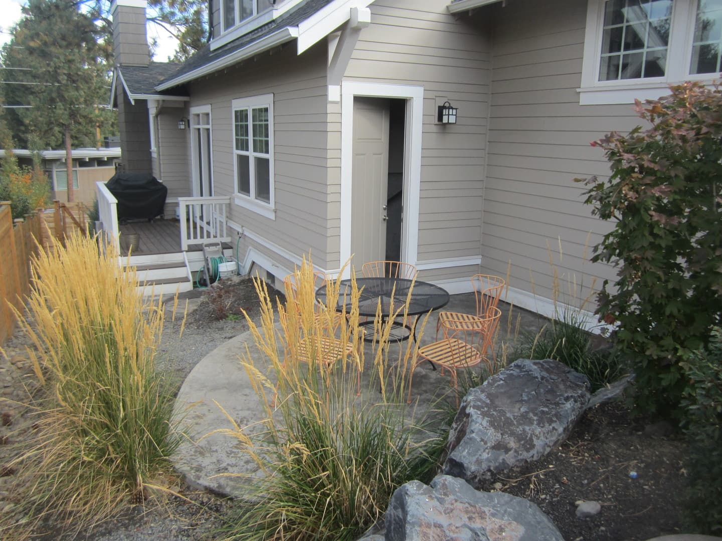 Bend House: 2397 NW DROUILLARD AVE