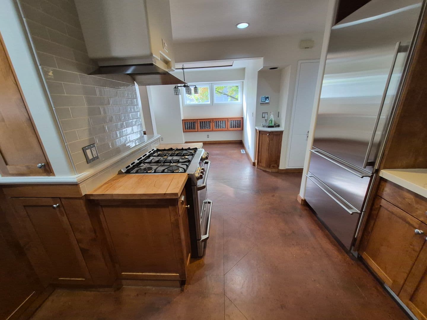 Bend Apartment: 1685 NW 4th Street