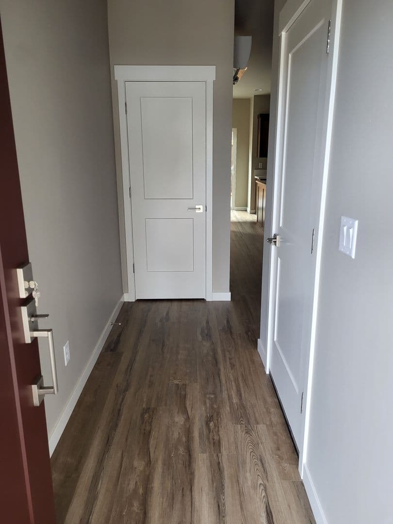 Bend Apartment: 61570 Lucia Street