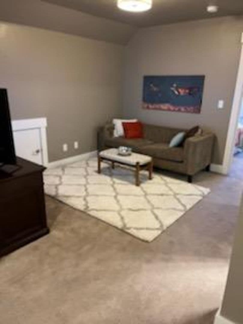 Bend House: 2397 NW DROUILLARD AVE