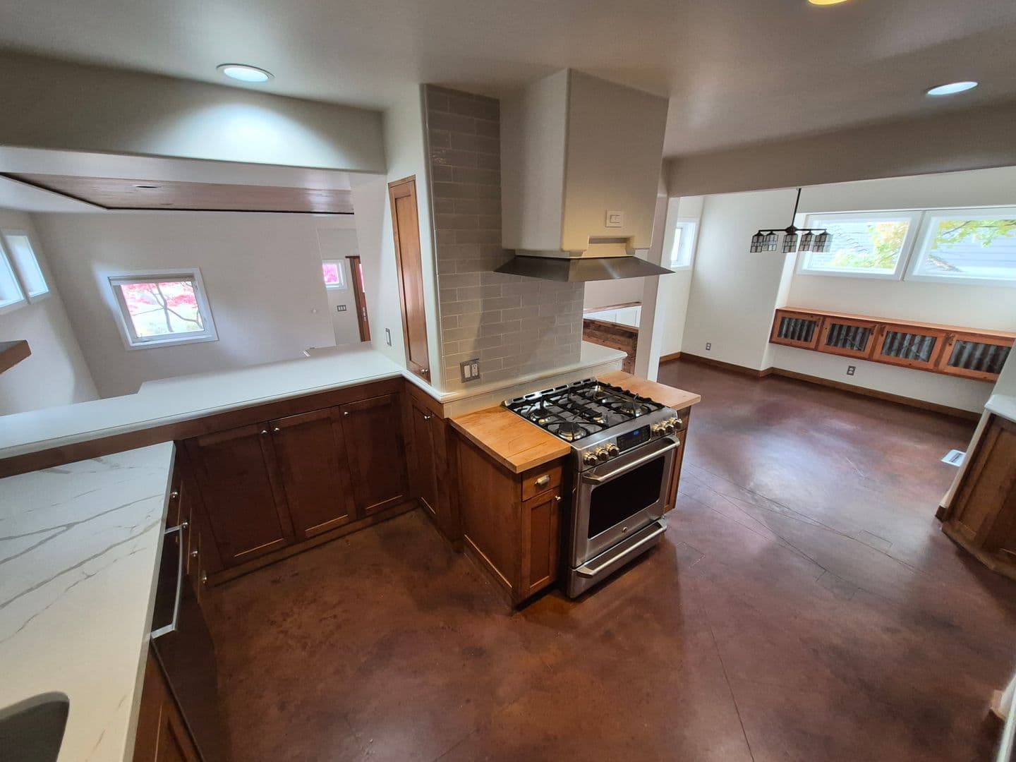 Bend Apartment: 1685 NW 4th Street