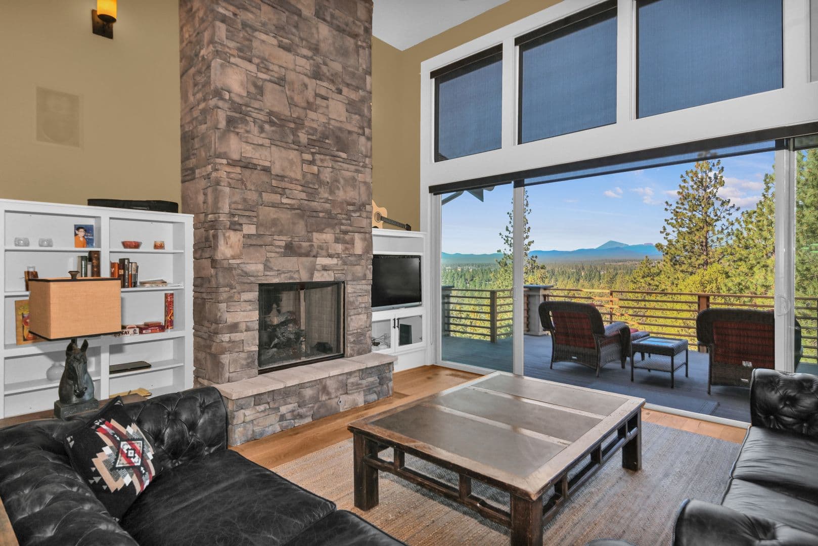 Bend House: 2095 NW Cascade View Dr.