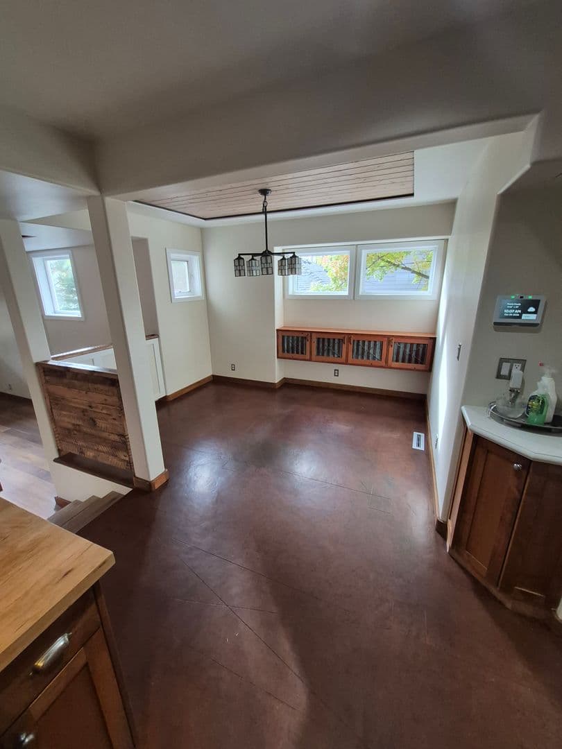 Bend Apartment: 1685 NW 4th Street