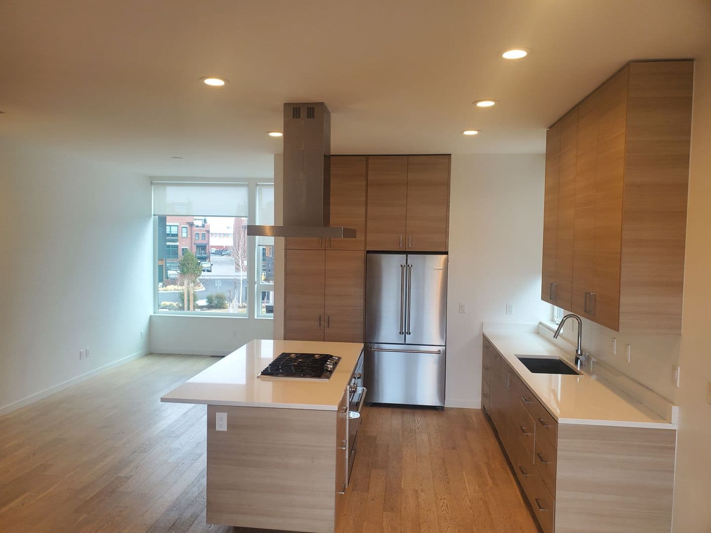 Bend Townhome: 55 SW Wall Street Unit 16
