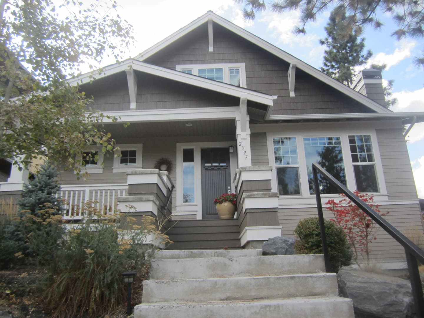 Bend House: 2397 NW DROUILLARD AVE