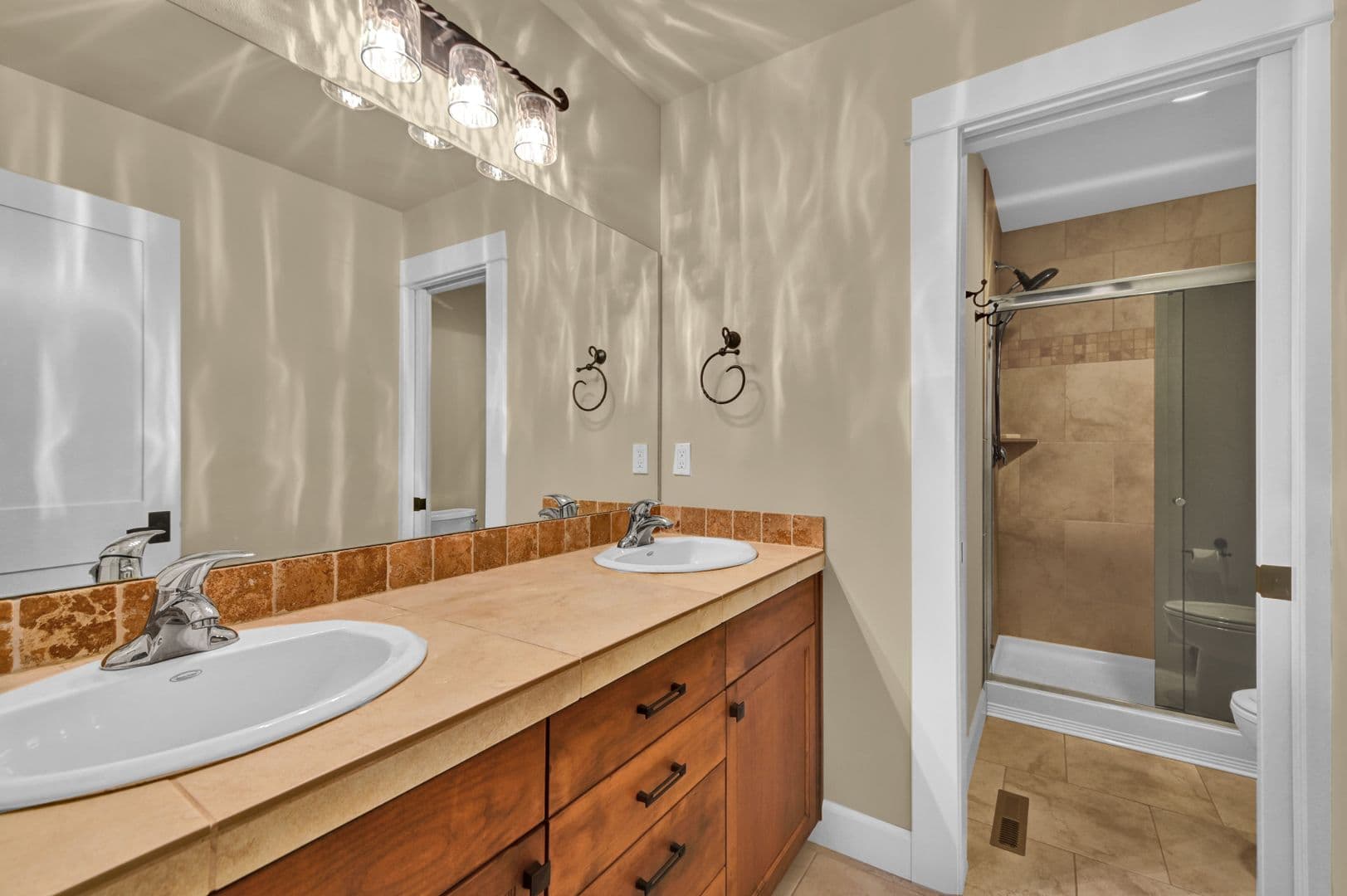 Bend House: 2095 NW Cascade View Dr.