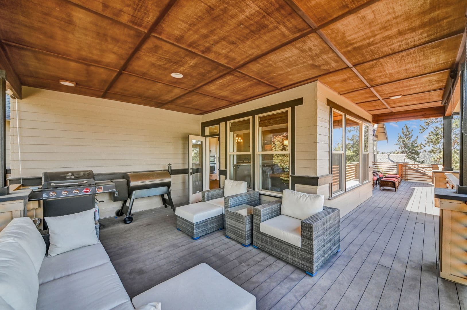 Bend House: 2095 NW Cascade View Dr.
