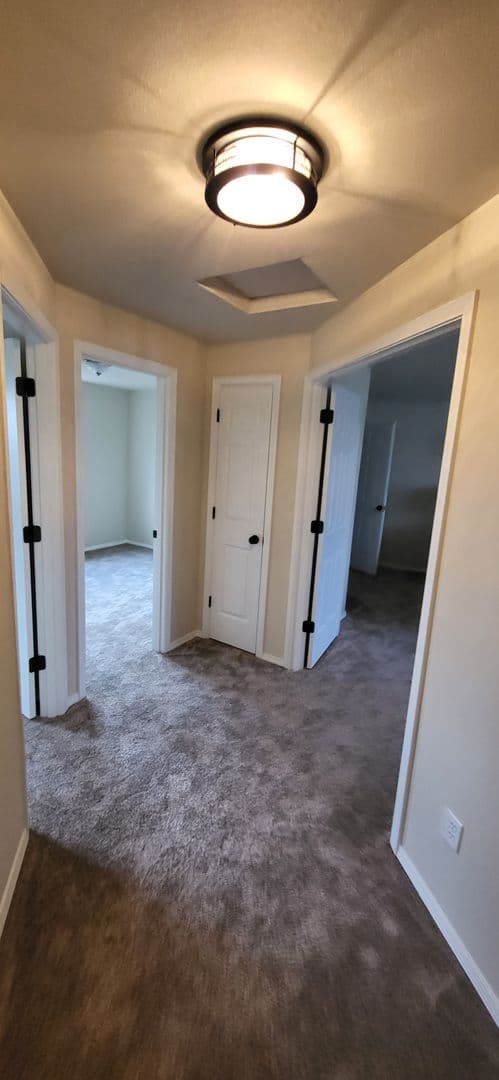 Redmond House: 3115 SW Metolius Avenue