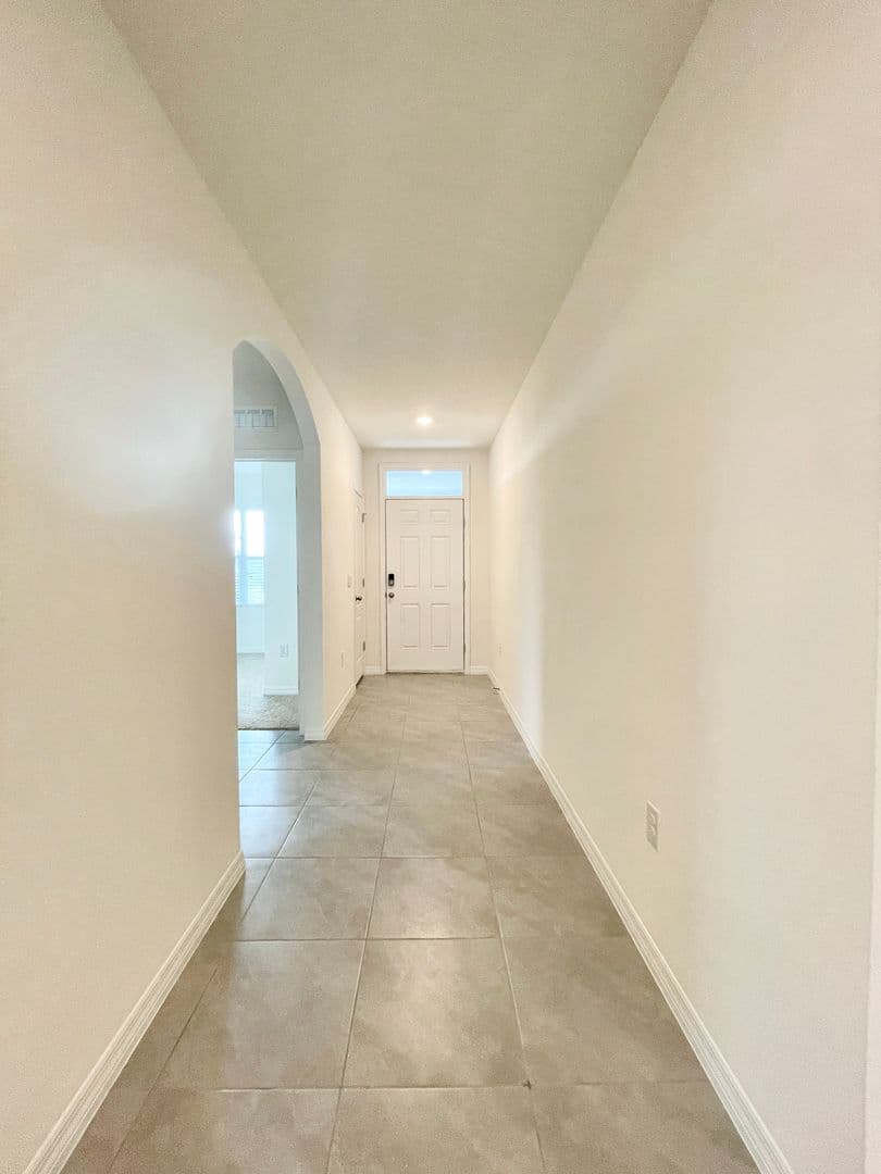 Apopka House: 5610 Galloping Dr