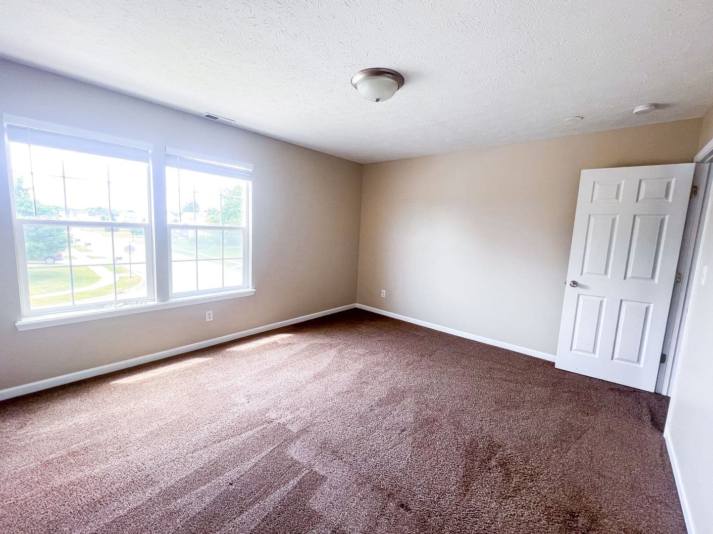 Indianapolis House: 10640 Northern Dancer Dr