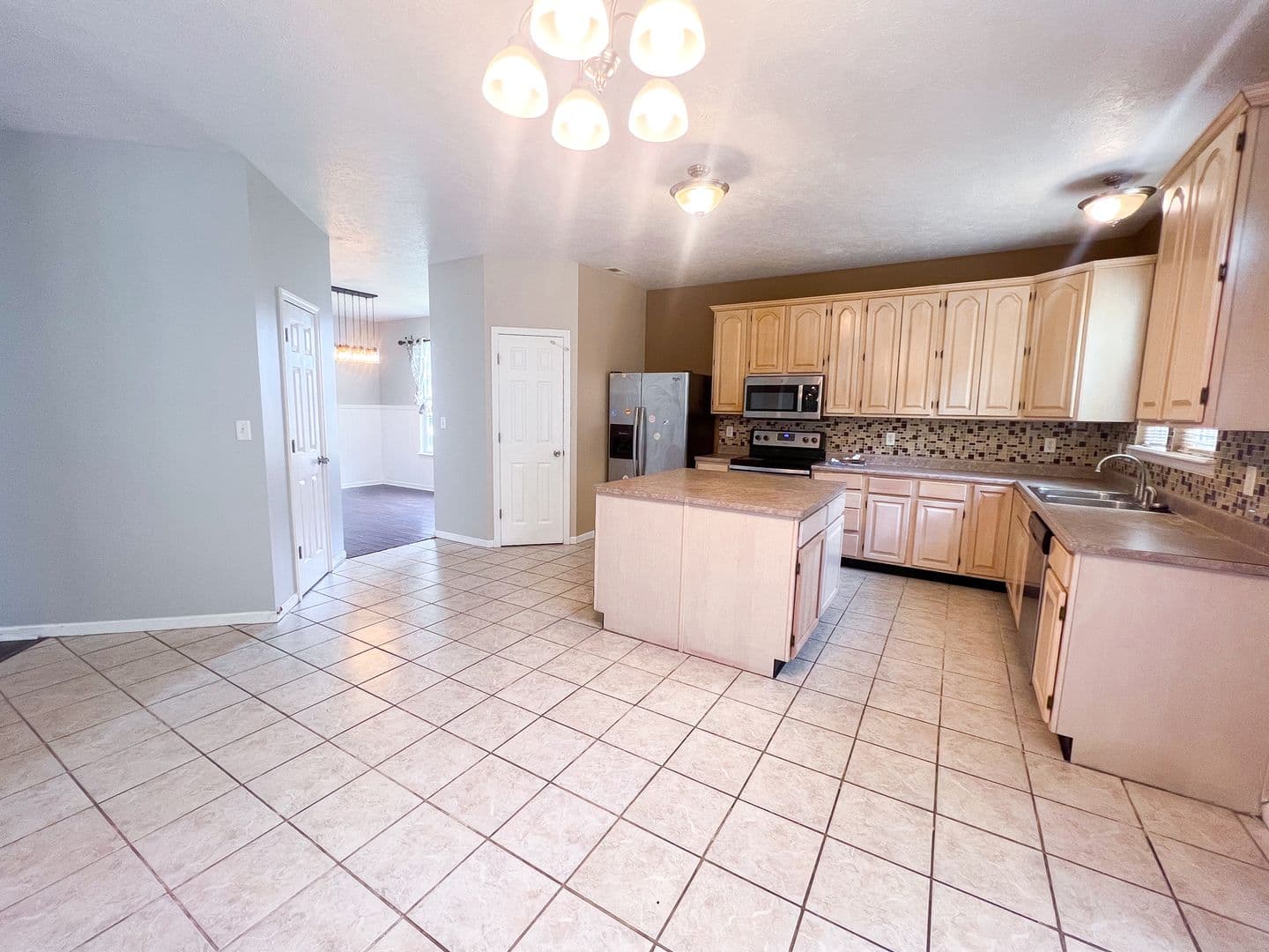 Indianapolis House: 10640 Northern Dancer Dr