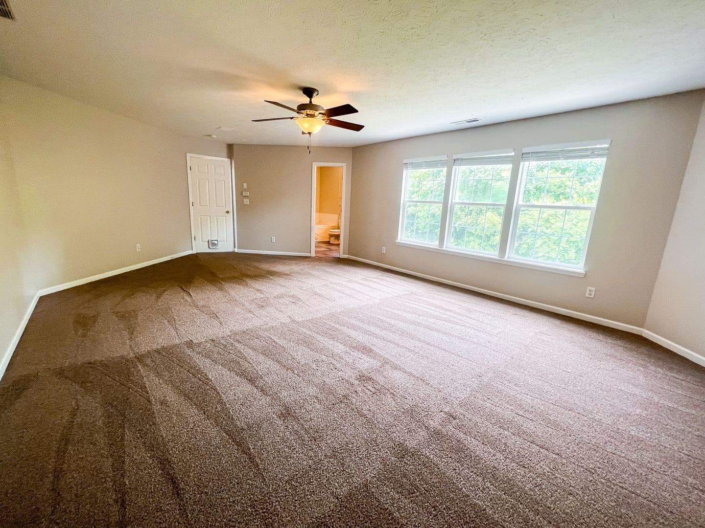 Indianapolis House: 10640 Northern Dancer Dr