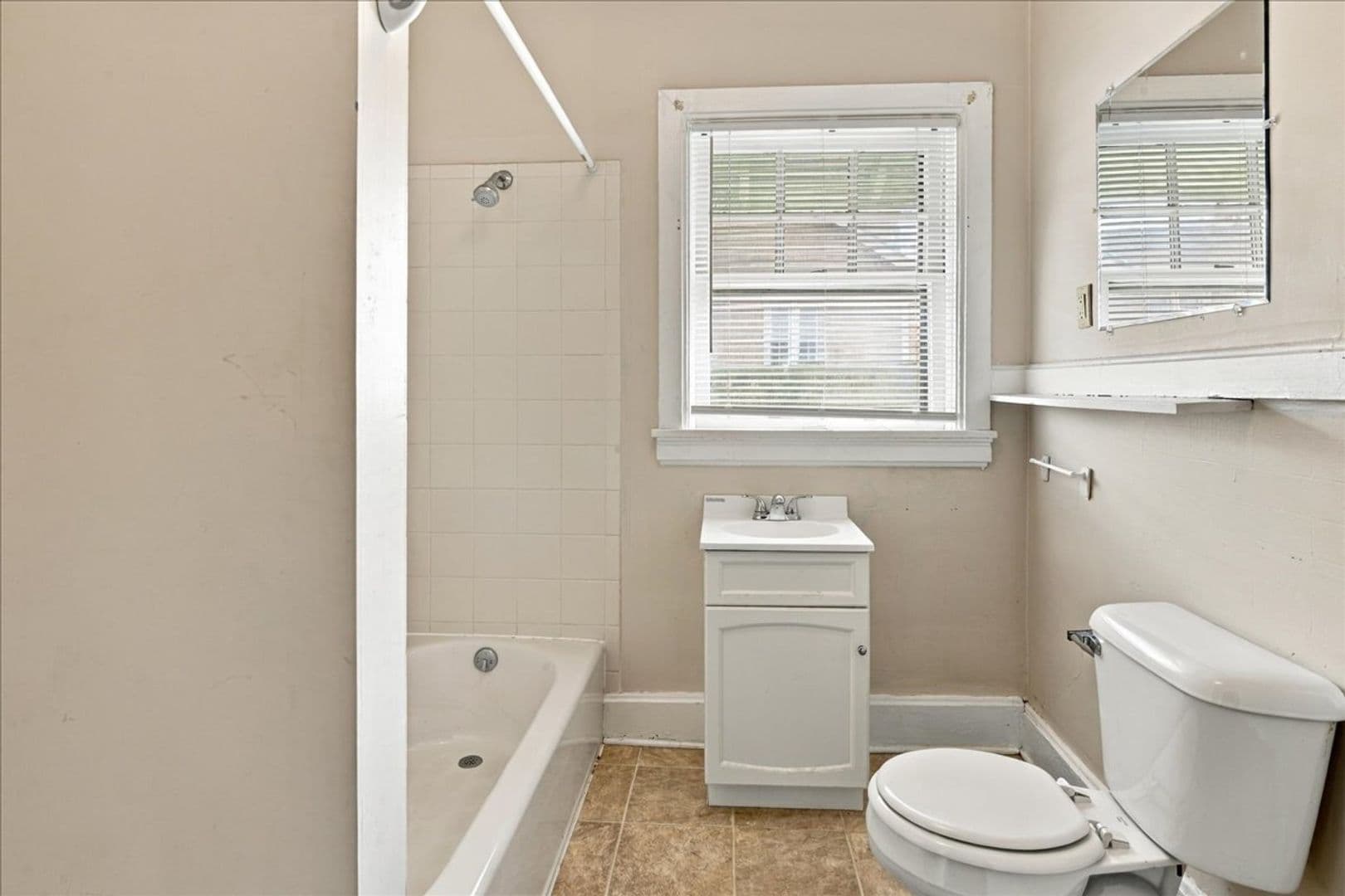 Indianapolis Apartment: 5334 E Washington St - Unit 4