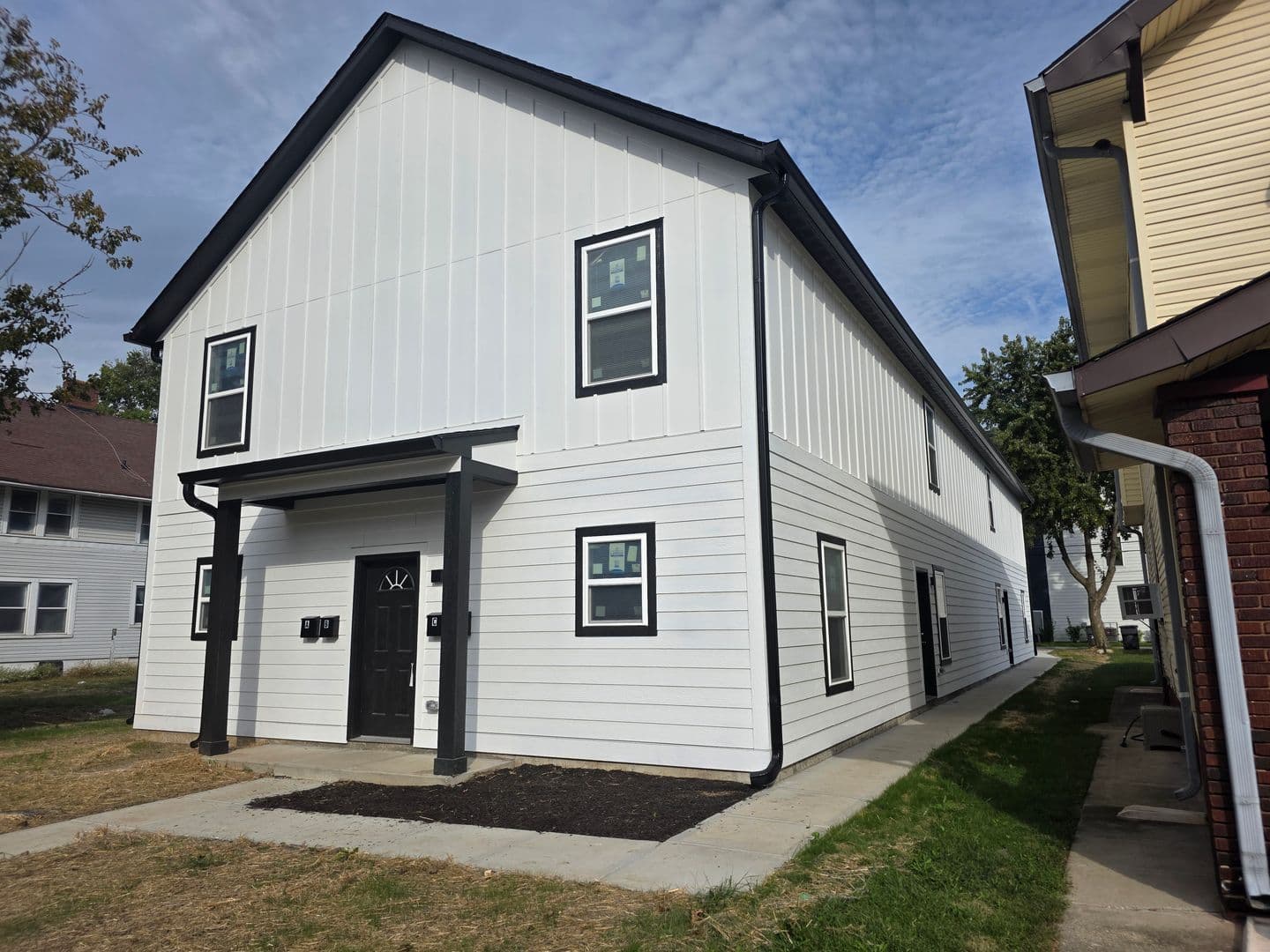 Indianapolis Townhome: 2421 Guilford Ave - Unit C