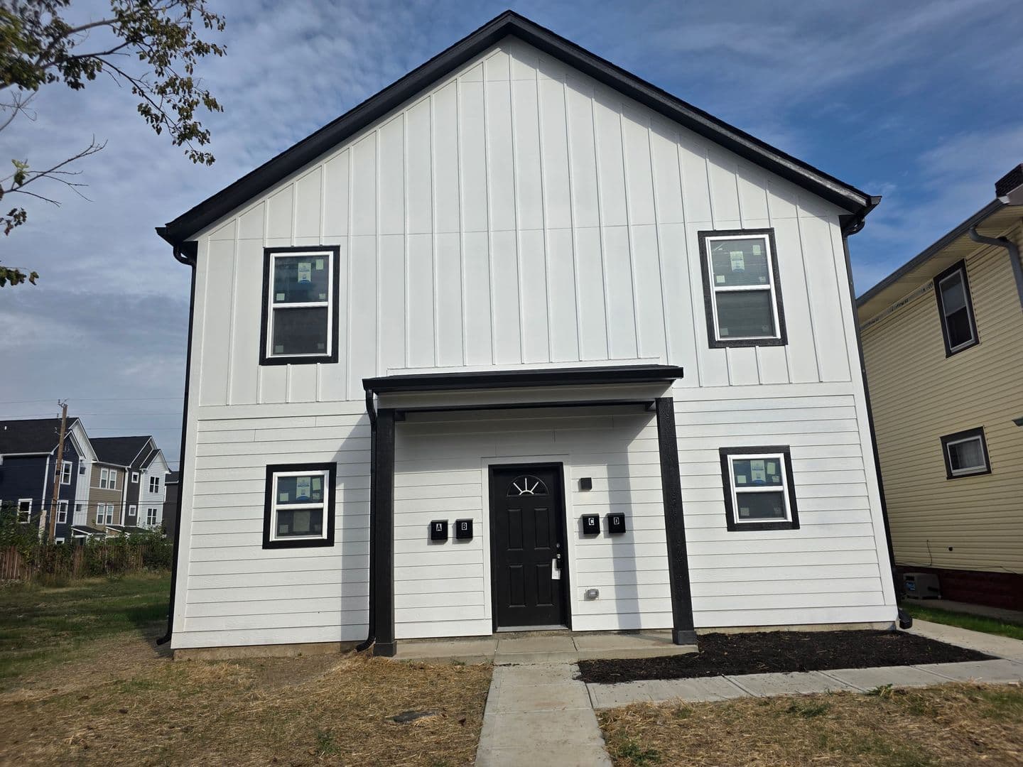 Indianapolis Townhome: 2421 Guilford Ave - Unit C