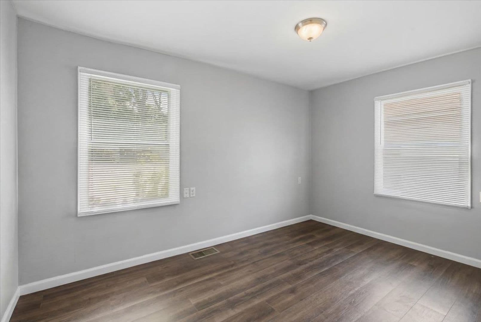 Indianapolis House: 3705 N Whittier Pl