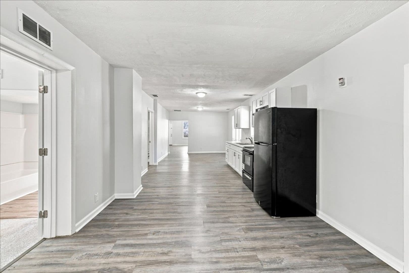 Indianapolis House: 4004 E Michigan St
