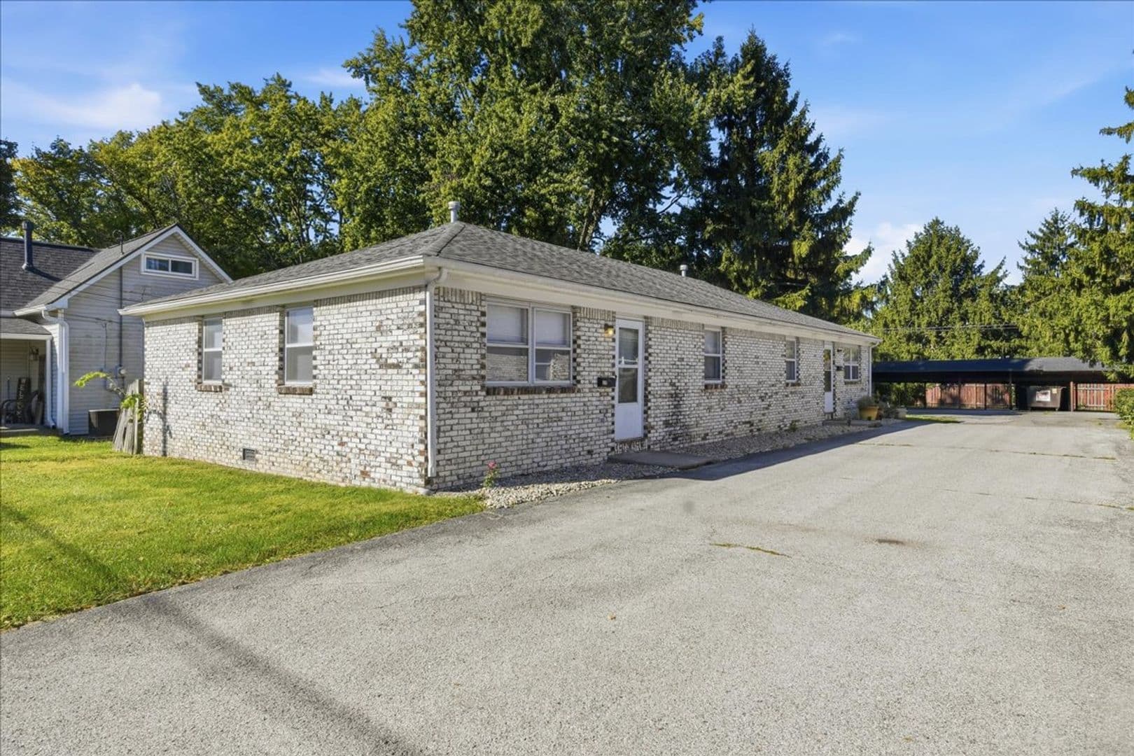 Brownsburg Apartment: 316 - 322 S. Green St