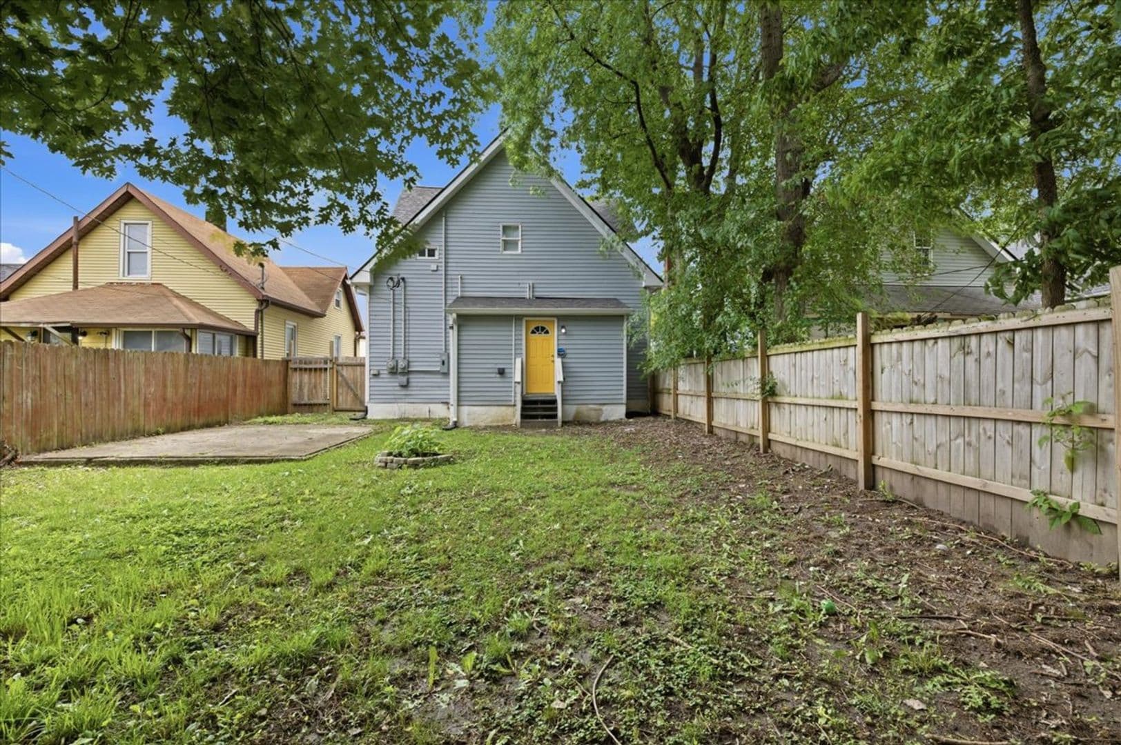 Indianapolis Multiplex: 28 S Dearborn Street - Unit A