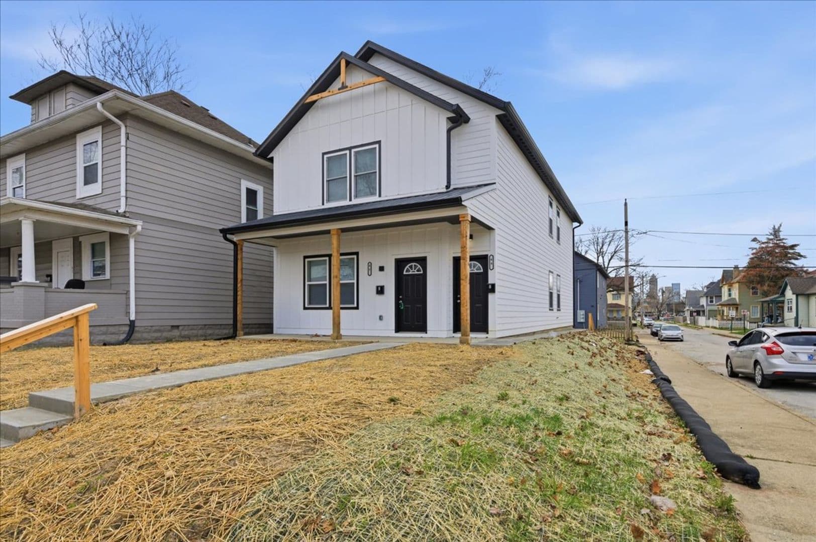 Indianapolis Multiplex: 2708 E 56th Street - Unit B