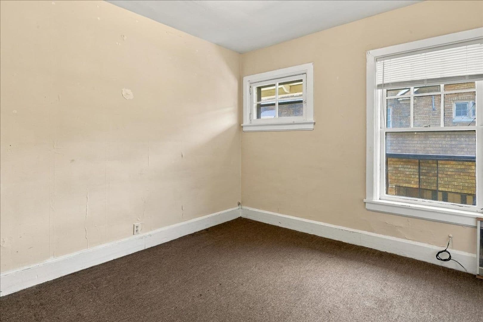 Indianapolis Apartment: 5334 E Washington St - Unit 4