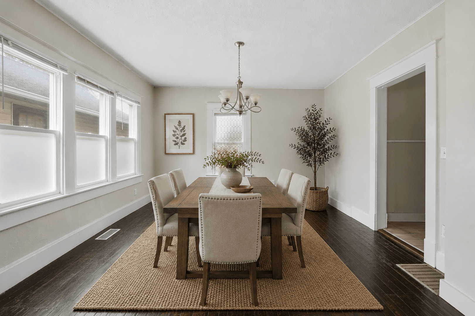 Indianapolis House: 842 N Oakland
