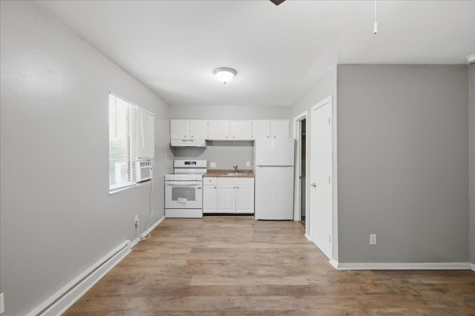 Indianapolis Apartment: 8820 E 45th St