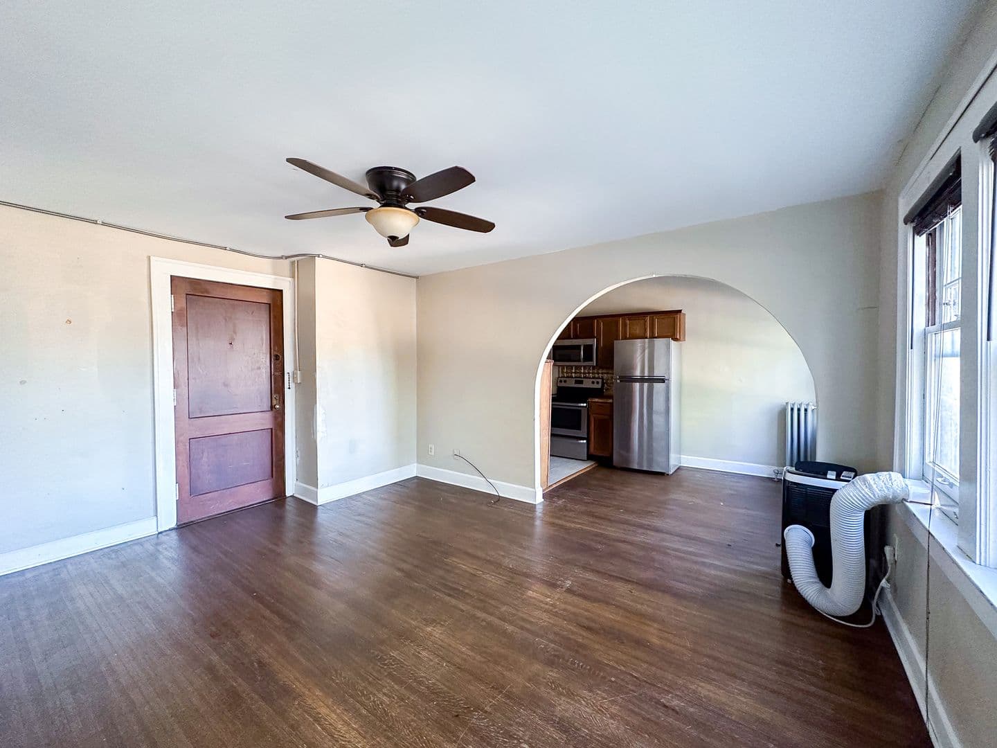 Indianapolis Apartment: 5819 E Washington Unit 14