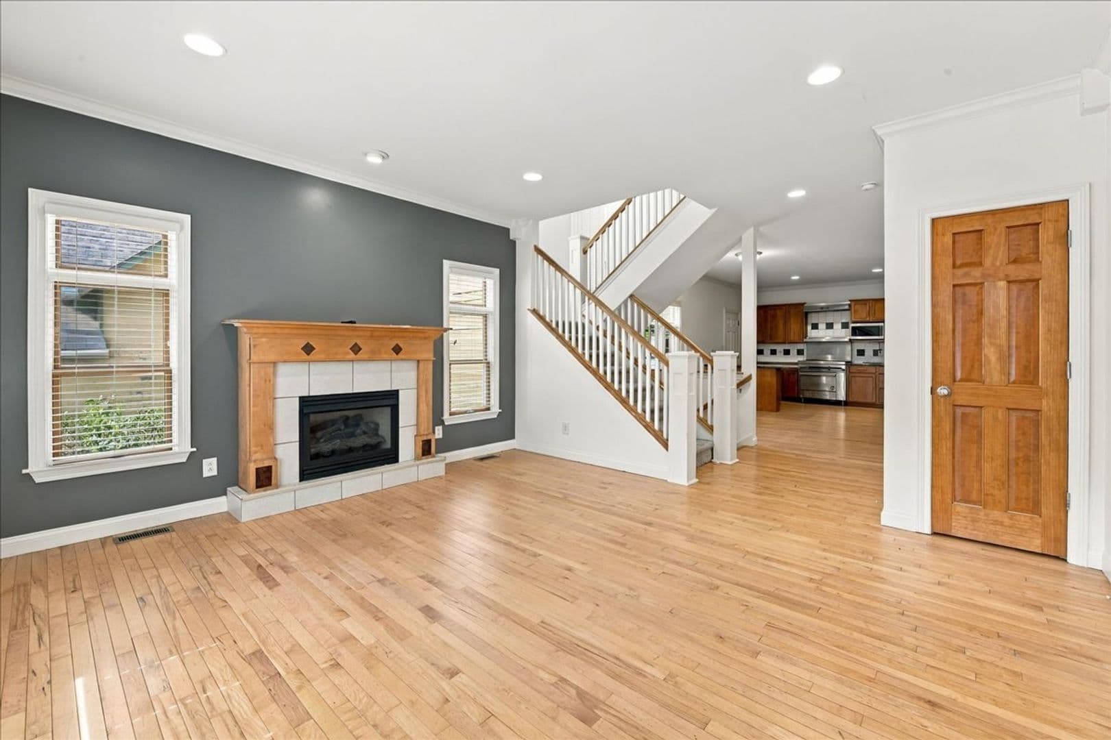 Indianapolis Apartment: 470-472 S Pine St