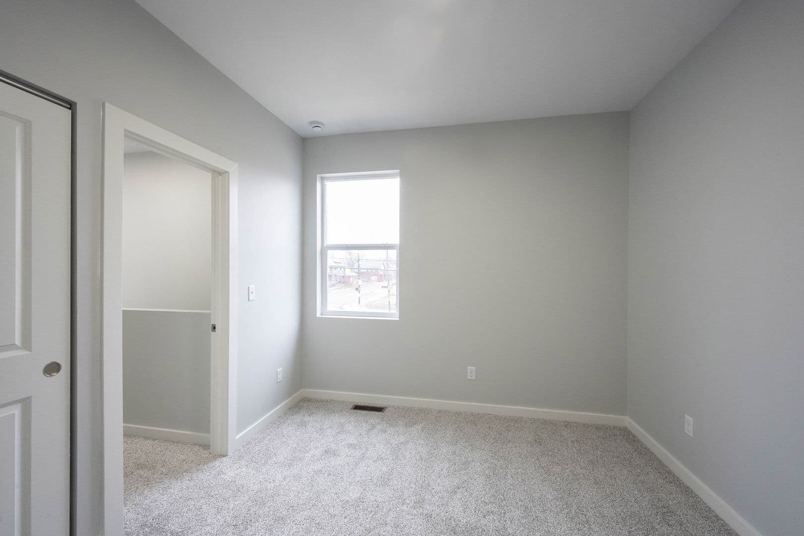 Indianapolis Apartment: 2814 E. Michigan St