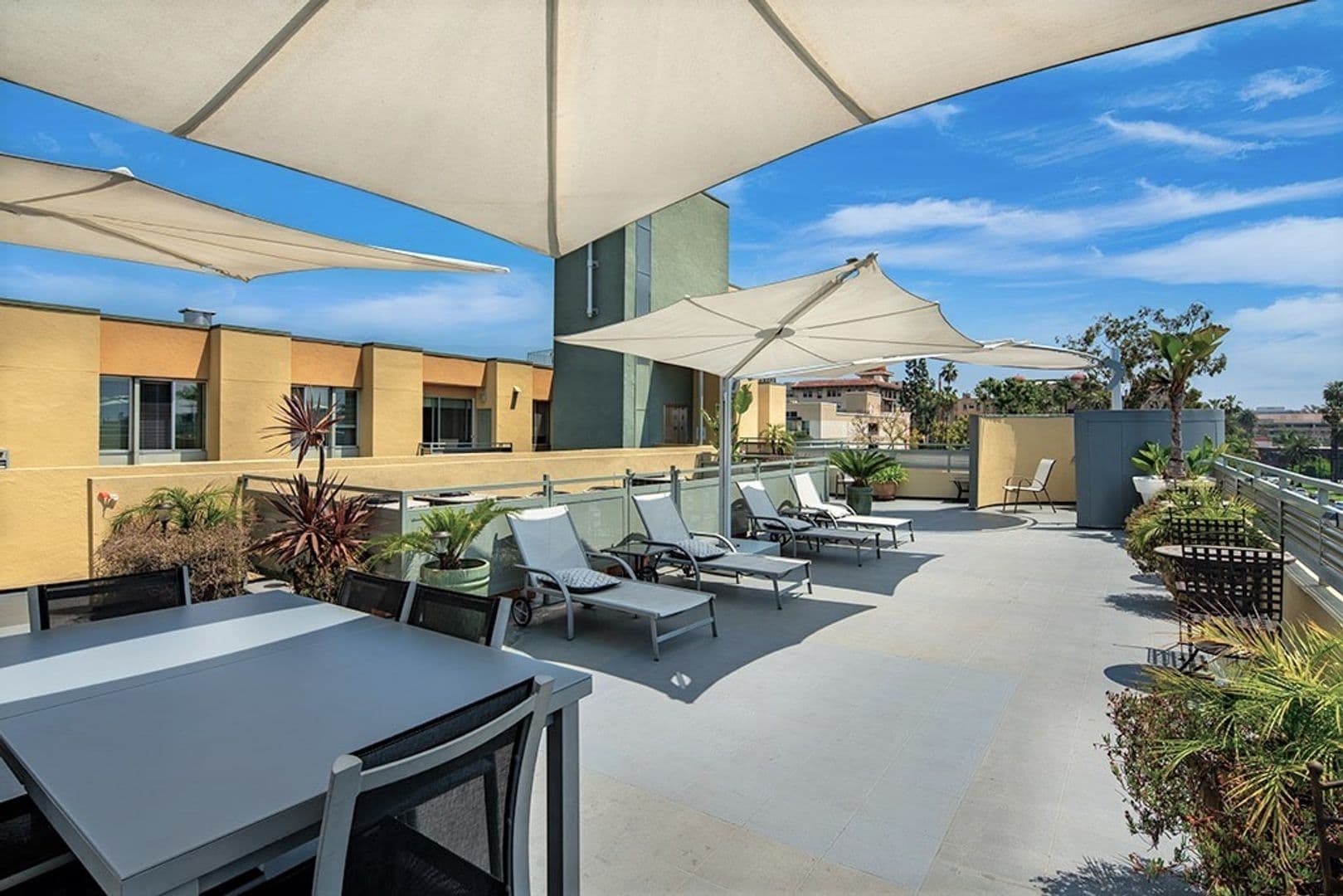 PASADENA Apartment: 65 W DAYTON STREET