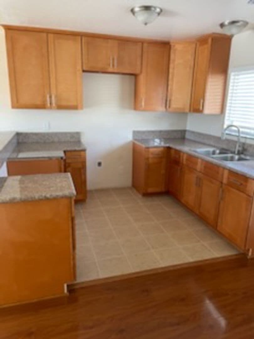 SOUTH EL MONTE Apartment: 2500 EDWARDS AVE