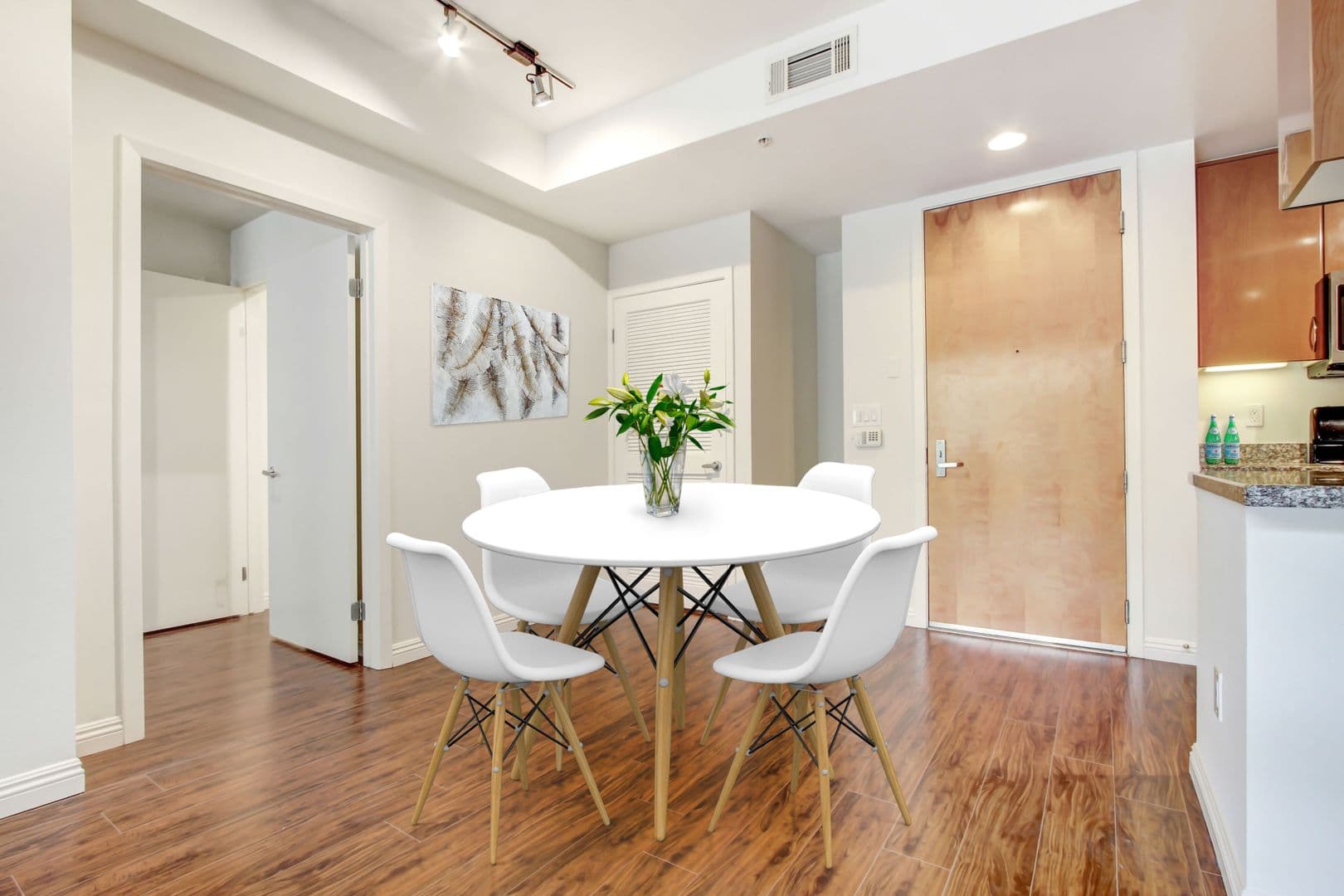 PASADENA Apartment: 65 W DAYTON STREET
