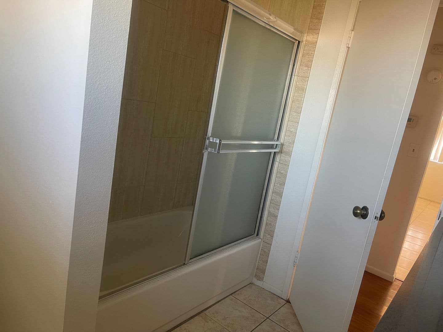 MONTEREY PARK Apartment: 420-428 S GARFIELD AVENUE