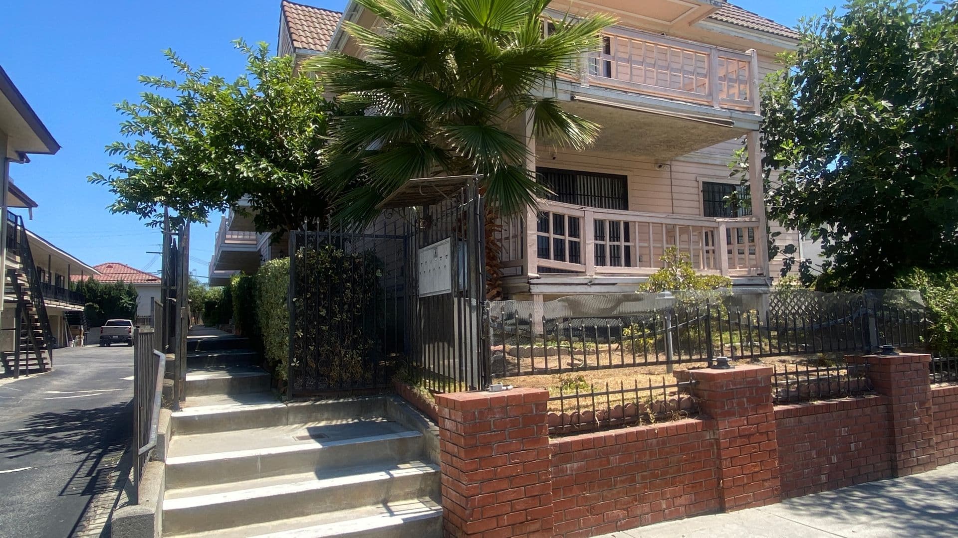 Monterey Park Townhome: 310 N Moore Ave Apt C