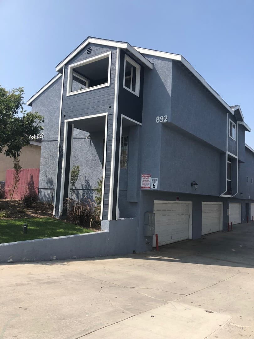 MONTEBELLO Apartment: 862-892 W MINES AVE