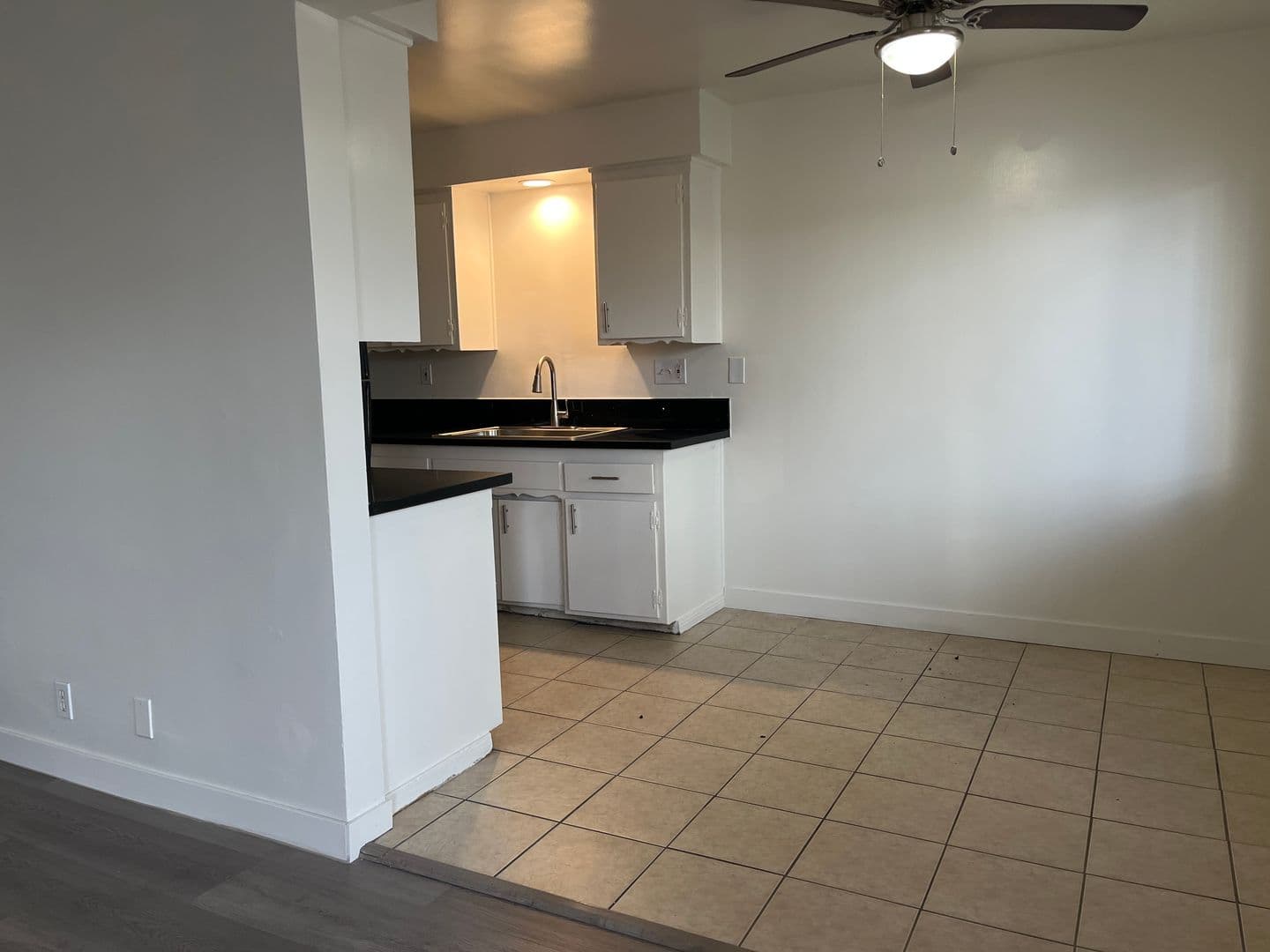 ALHAMBRA Apartment: 311 N. ELECTRIC AVE