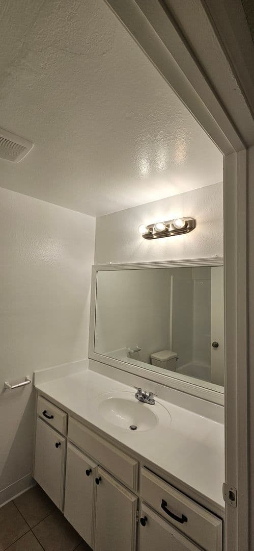 PANORAMA CITY Apartment: 8465 VENTURA CANYON AVENUE