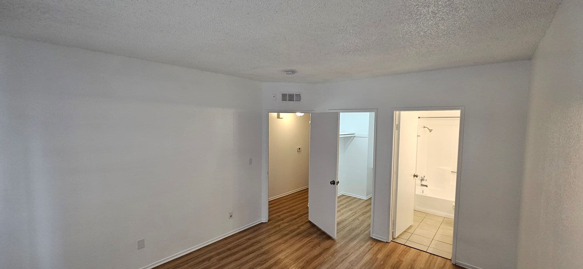 PANORAMA CITY Apartment: 8465 VENTURA CANYON AVENUE