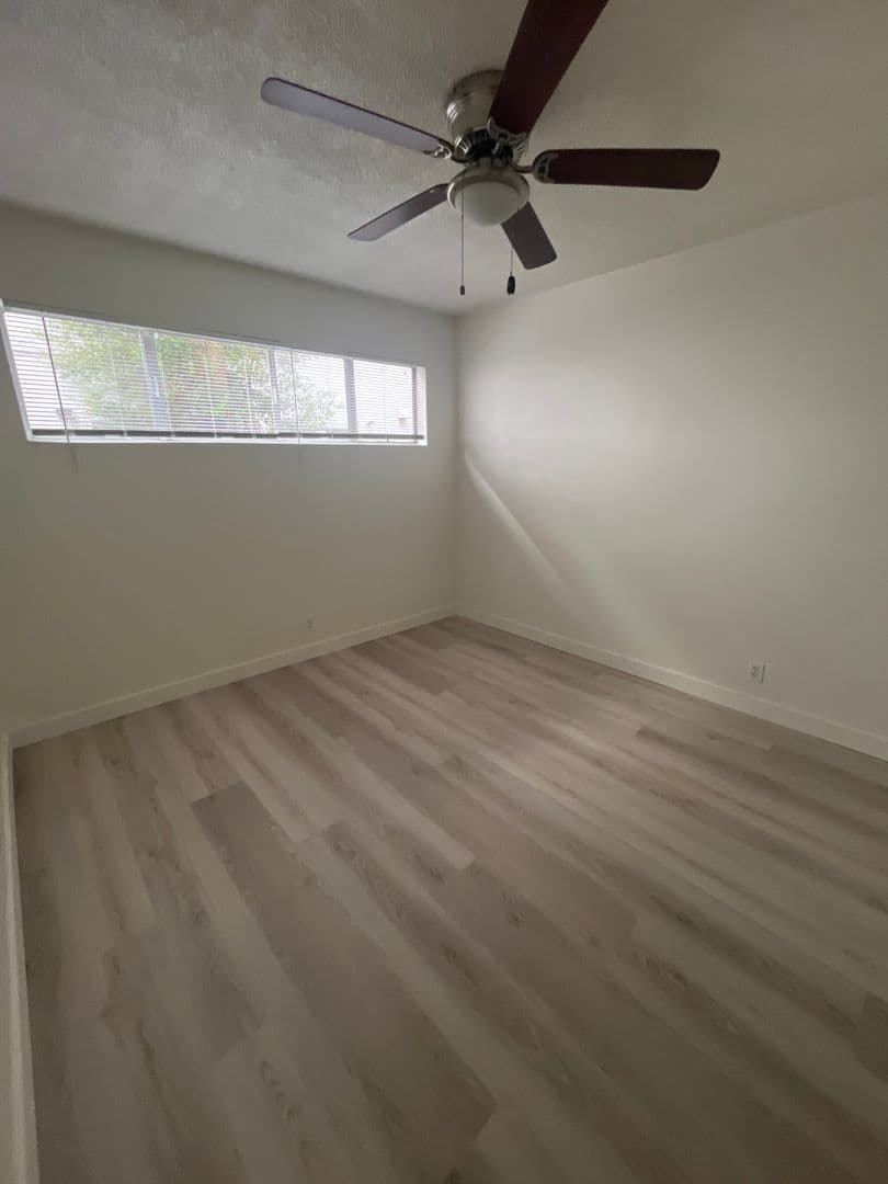 ALHAMBRA Apartment: 311 N. ELECTRIC AVE