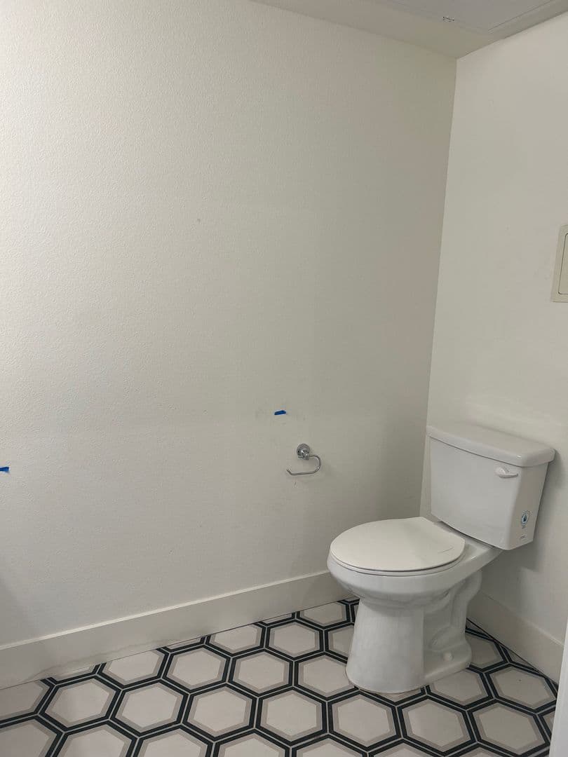 PASADENA Apartment: 409 N. MADISON AVE.