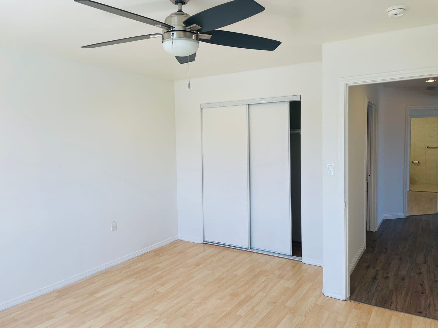 LOS ANGELES Apartment: 227 E. 120TH STREET