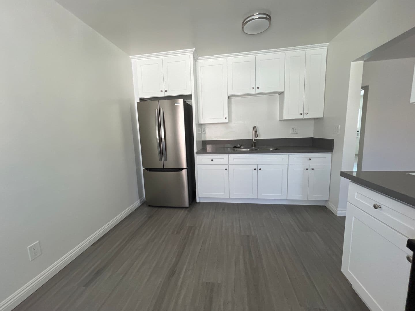MONTEREY PARK Apartment: 231 S MCPHERRIN AVE.