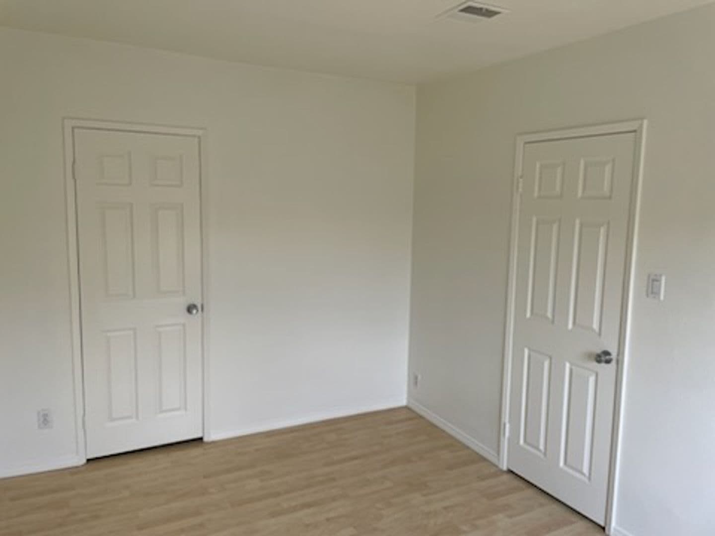 ALHAMBRA Apartment: 1604-1606 S PALM AVE